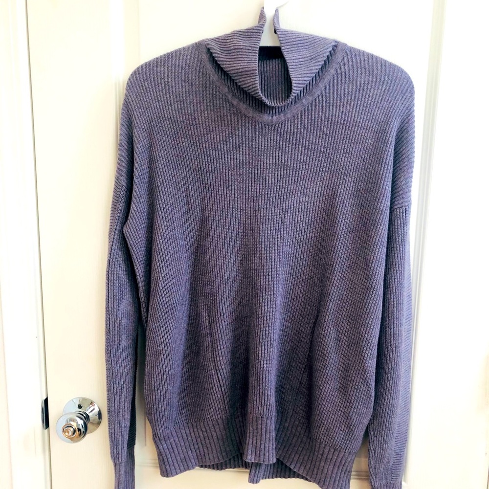 Lululemon turtle neck sweater